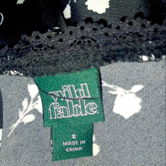 Wild Fable Black Floral Chemise Nightgown - Picture 5 of 5